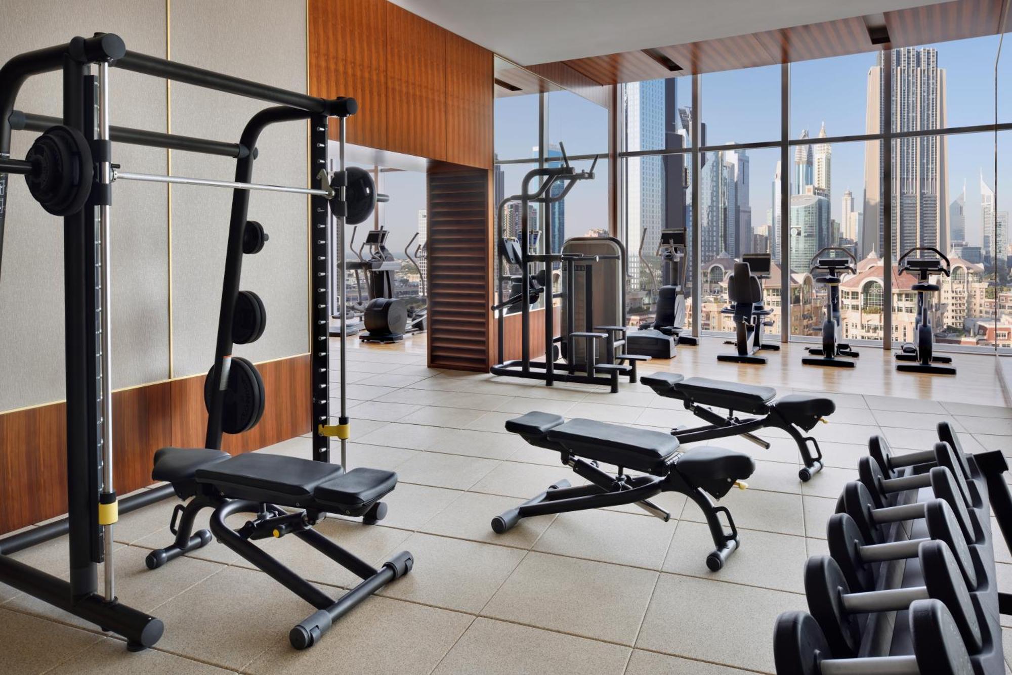Kempinski The Boulevard Dubai Eksteriør billede The gym at the Westin Dubai