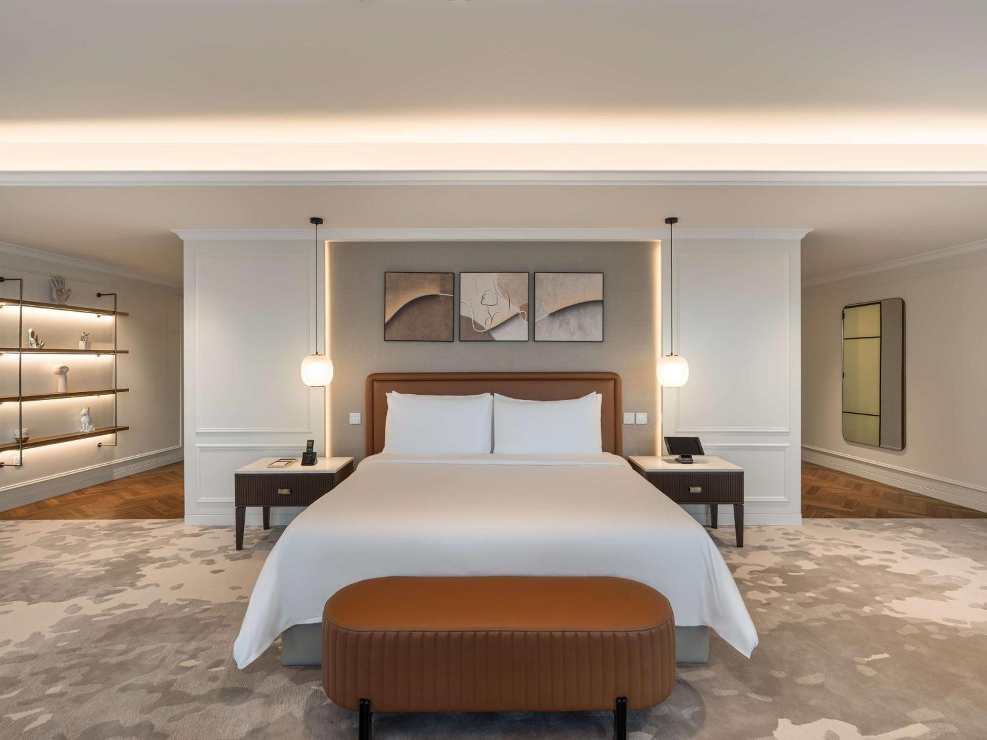 Kempinski The Boulevard Dubai Eksteriør billede A bedroom at the hotel